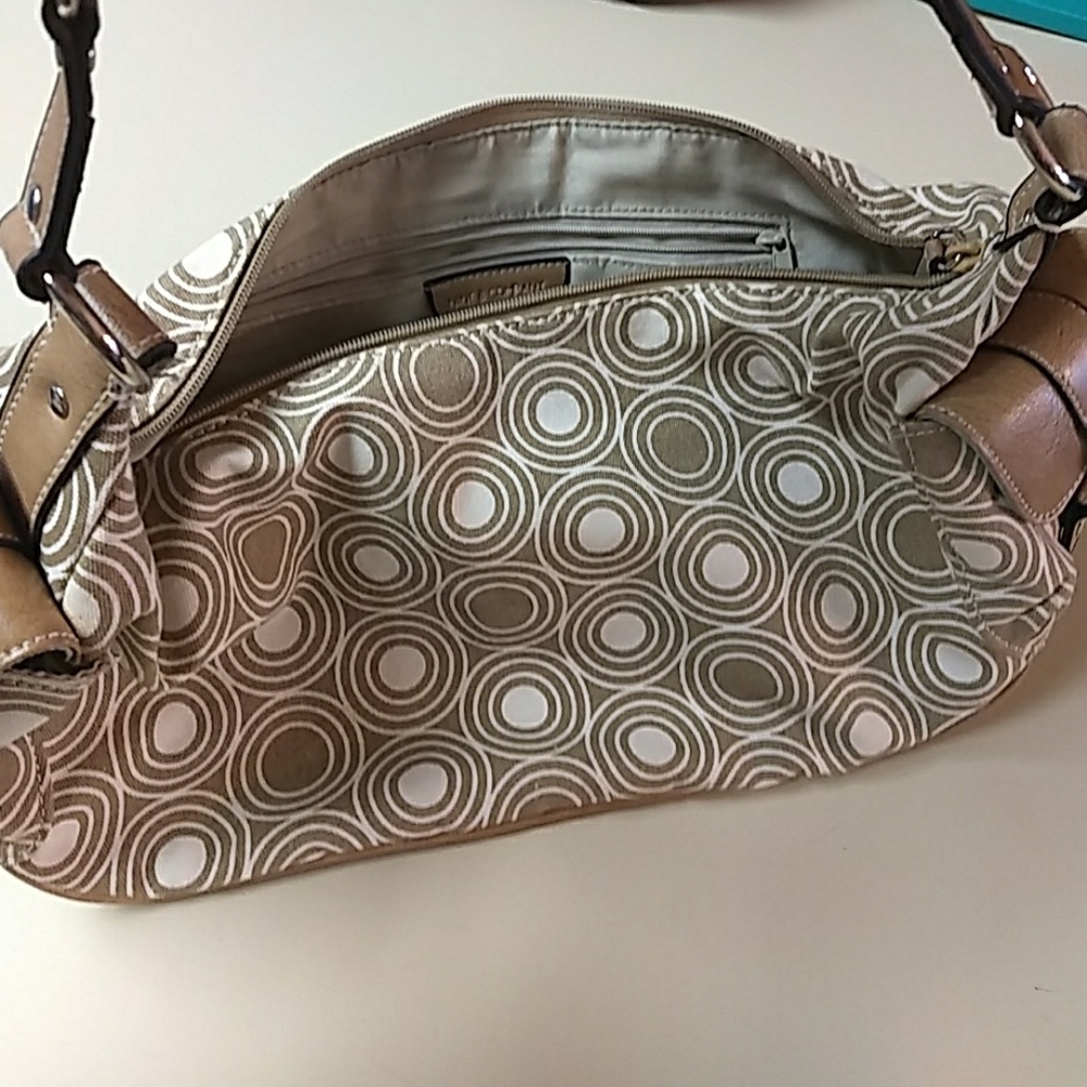 Purse - Picture 2 of 4